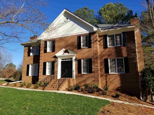 9050 Carroll Manor Dr, Atlanta GA  30350-2011 exterior