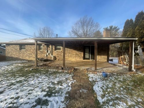 6611 Brownsville Rd, Pittsburgh PA  15236-3534 exterior