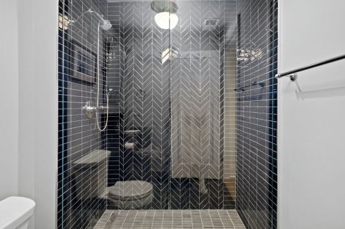 1630 Pr Ave, Chicago IL 60653-3207 exterior