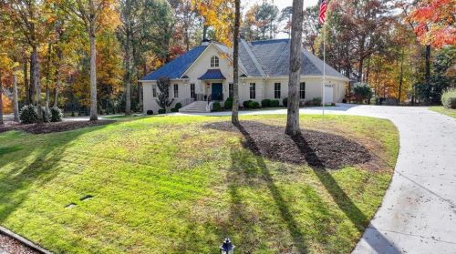 1311 Bridgewater Walk, Lithonia GA  30078-2086 exterior