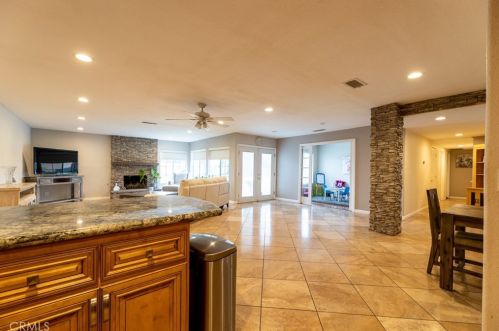 1910 Domingo Rd, Fullerton CA 92835-3411 exterior