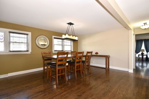 6004 60 St, Chicago IL 60638-4315 exterior