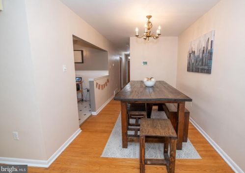 809 Borbeck Ave, Philadelphia PA 19111-2208 exterior