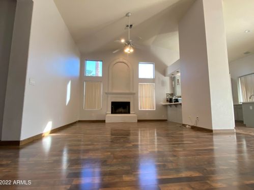 710 Aspen Dr, Chandler AZ  85226-1896 exterior