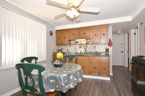 2616 74 Ct, Chicago IL 60707-3730 exterior