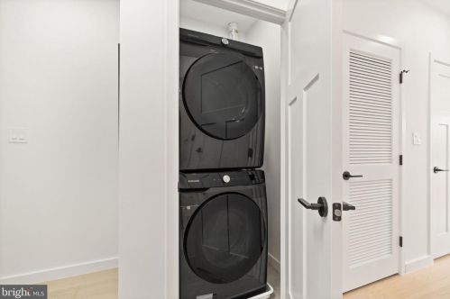 4316 2nd St, Washington DC  20011-7434 exterior