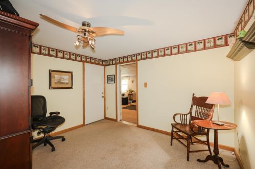 247 Elm St, Concord NH 03303-3322 exterior