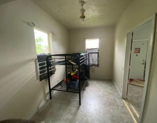 1014 Taft St, Gary IN  46404-2267 exterior