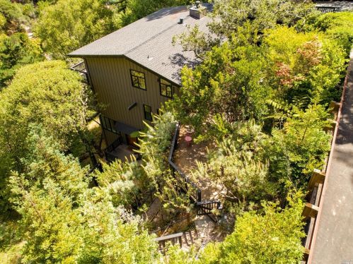 410 Hillside Ave, Mill Valley CA 94941-1147 exterior