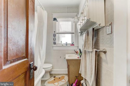 501 King St, Littlestown PA 17340-1612 exterior