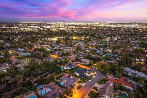 1347 Dana Pl, Fullerton CA  92831-1108 exterior