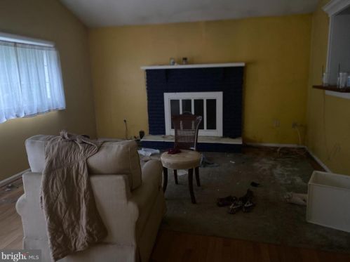 3808 Delano St, Silver Spring MD 20902-1030 exterior