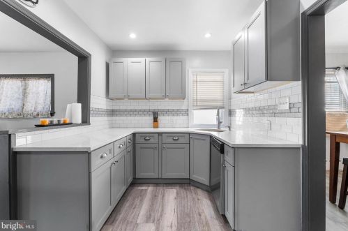 120 Cooke Ave, Manor PA 19036-1404 exterior