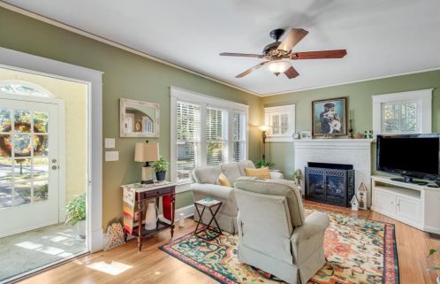 700 Ridgewood Ave, Gainesville GA 30501-3140 exterior