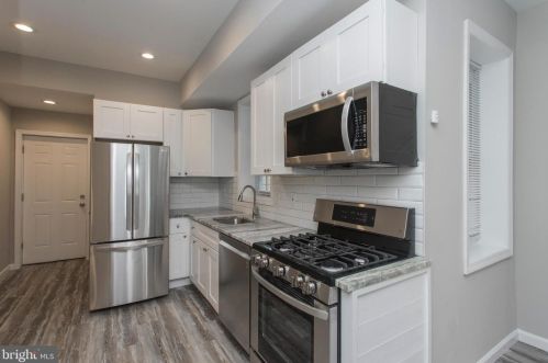 2107 Franklin St, Philadelphia PA  19122-1321 exterior