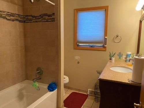 431 Jessie St, Joliet IL 60433-1427 exterior