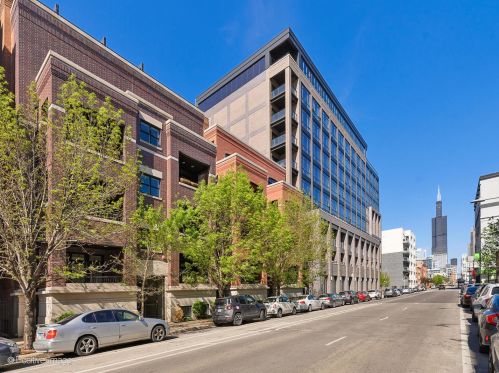 1242 Jackson Blvd, Chicago, IL 60607-2814