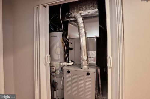 2815 Harris Ave, Silver Spring MD 20902-2013 exterior