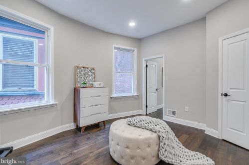 4425 Larchwood Ave, Philadelphia PA  19104-3915 exterior