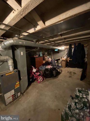 4107 Marshall St, Philadelphia PA 19140-2520 exterior