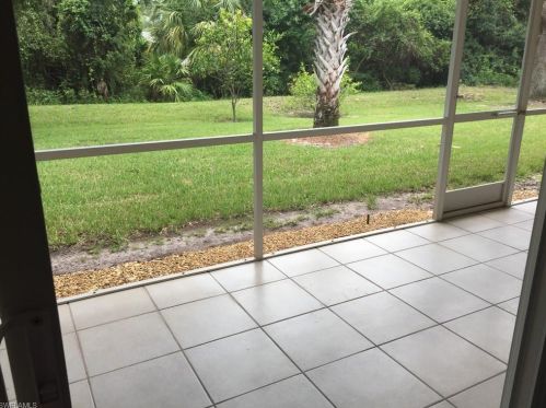 7548 Berkshire Pne Dr, Naples FL 34104-9441 exterior