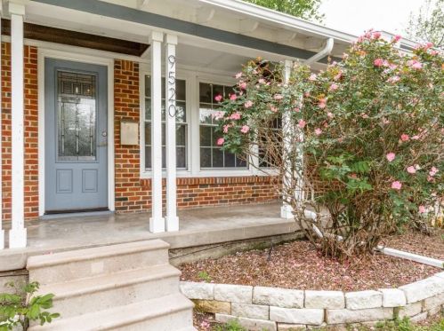 9520 Ash Creek Dr, Dallas TX  75228-3735 exterior