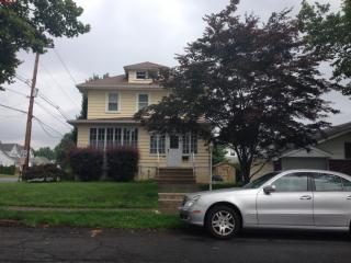 206 Burlington Ave, Paterson NJ  07502-1654 exterior