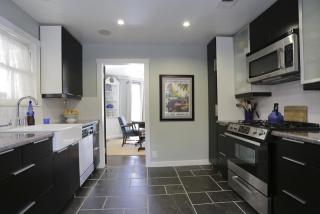 1016 Shepherd Dr, Houston TX  77008-6529 exterior