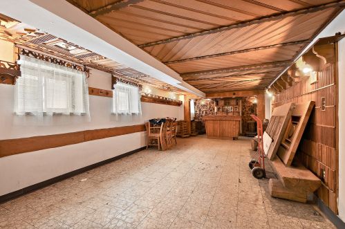 4403 Sacramento, Chicago IL 60625-3856 exterior