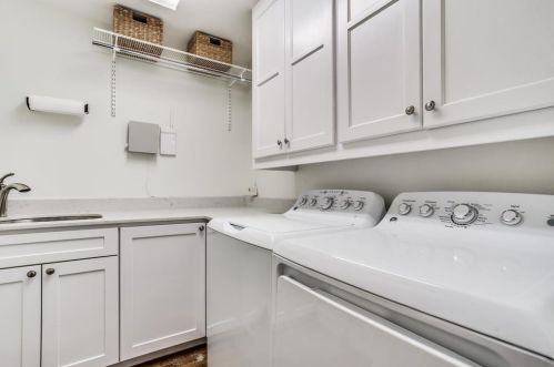 5107 Elsby Ave, Dallas TX 75209-3307 exterior