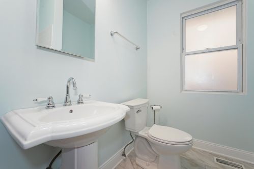 6230 Talman Ave, Chicago IL 60659-4009 exterior