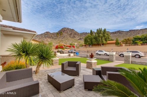 7316 23rd St, Phoenix, AZ 85020-4715