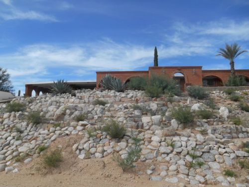 5613 Northern Hills Dr, Tucson AZ  85704-2625 exterior