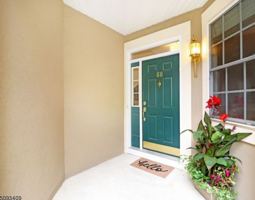 88 Henning Ter, Parsippany NJ 07834-3716 exterior