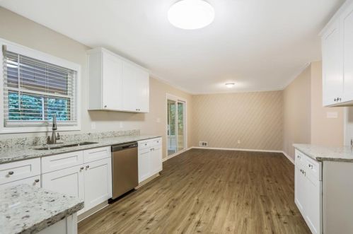 2563 Dresden Dr, Atlanta GA  30341-5220 exterior