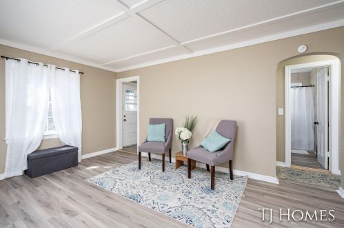 2141 Continental St, Meskegon MI  49444-1213 exterior