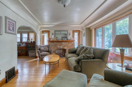 2440 65th St, Milwaukee WI  53219-2020 exterior