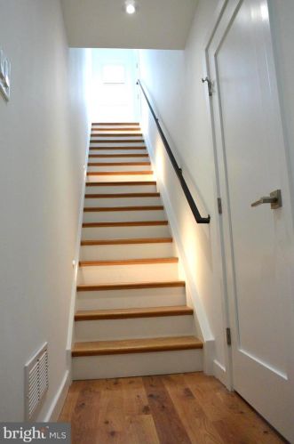 628 19 St, Philadelphia PA 19121-4120 exterior