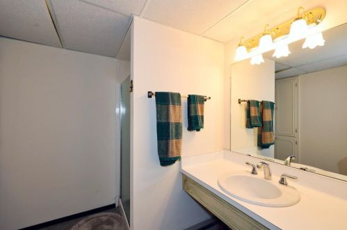 3711 Abbott Ave, Milwaukee WI 53221-3058 exterior