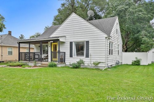 120 Buckingham St, Grand Rapids, MI 49548-1114