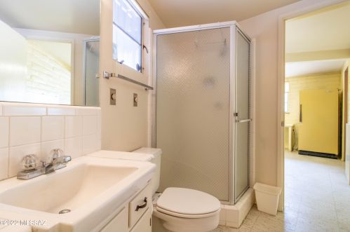 3380 Arroyo Chico, Tucson AZ  85716-5813 exterior