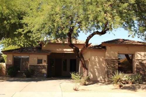 1404 Whitten Pl, Chandler AZ  85225-2108 exterior