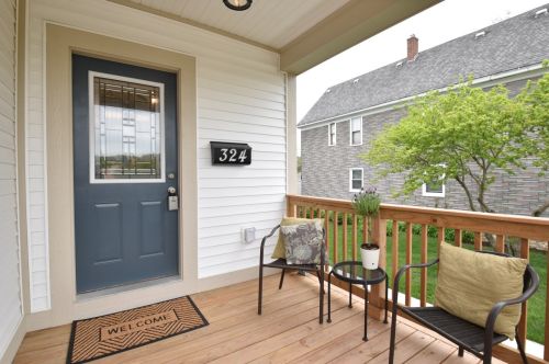 324 Burdick Ave, Milwaukee, WI 53207-2732