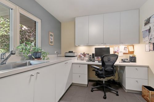 6461 Longmeadow Ave, Chicago IL 60712-3205 exterior