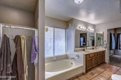 5032 Condor Dr, Tucson AZ  85742-9404 exterior