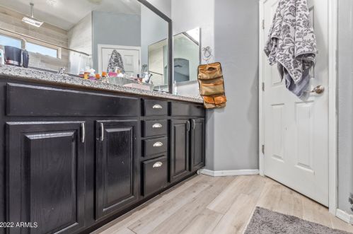 5641 10 Dr, Phoenix AZ 85041-8354 exterior