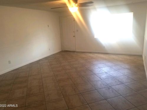 8141 Elm St, Phoenix AZ  85033-1040 exterior