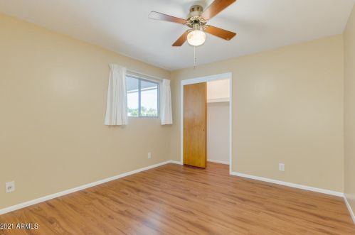 6702 42nd Ave, Phoenix AZ 85029-3068 exterior