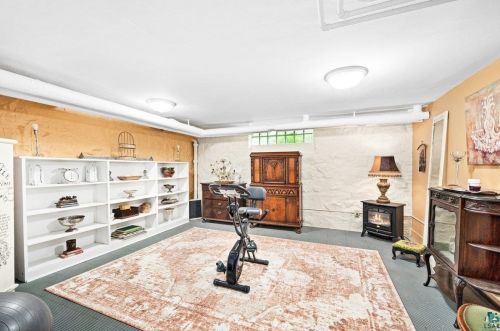 420 Hawthorne Rd, Duluth MN 55812-1936 exterior