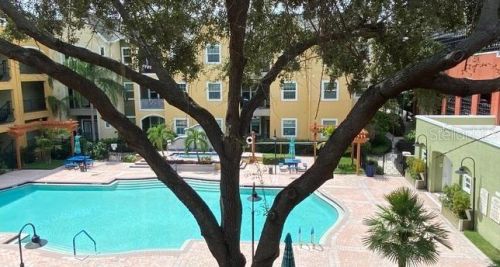 1910 Palm Ave, Tampa FL  10307-3819 exterior